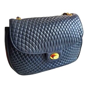 Bally Quilted Shoulder Crossbody Bag Navy Lambskin Leather Purse Classic